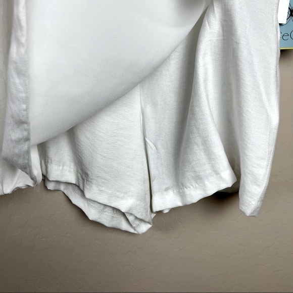 CeCe Ruffle Button Trim High Rise Skort - Picture 8 of 11